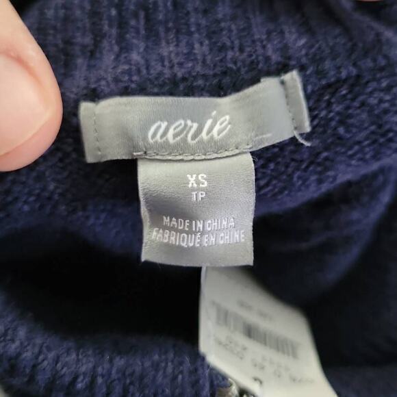 Aerie Women's Soft & Cozy Half Zip Pullover Alpine Striped Sweater Navy Size XS - Picture 5 of 8